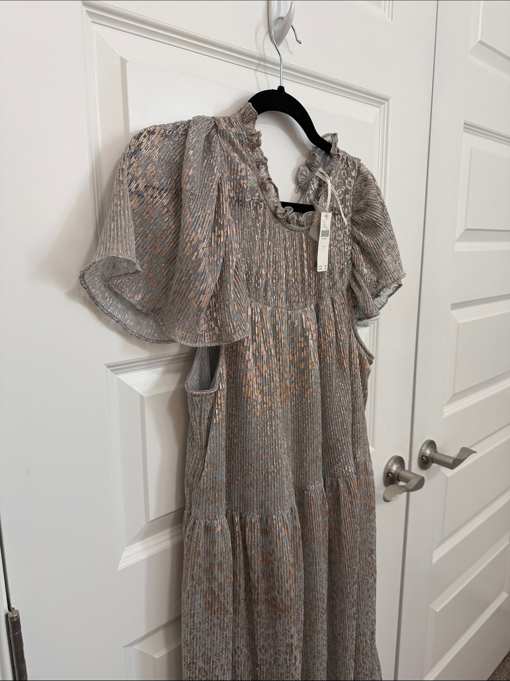 NWT Anthropologie Women's Large Short-Sleeve Mock-Neck Maxi Dress Metallic - Picture 6 of 8